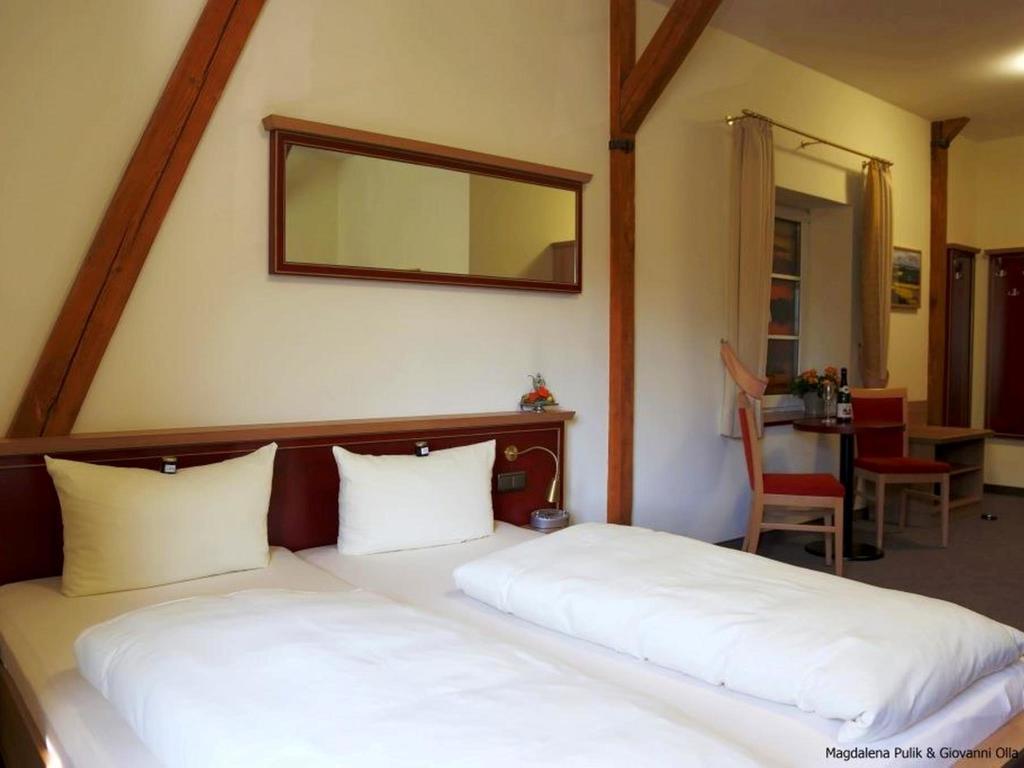 Hotel Und Restaurant Am Peenetal Liepen  Bilik gambar
